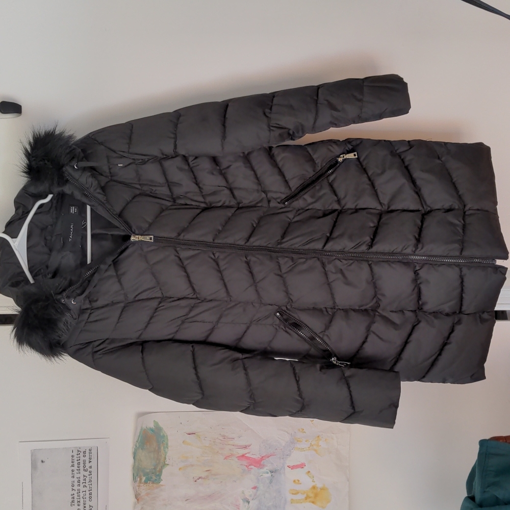 Tahari Faux-Fur-Trim Hooded Puffer Coat - Black sz M WORN ONCE